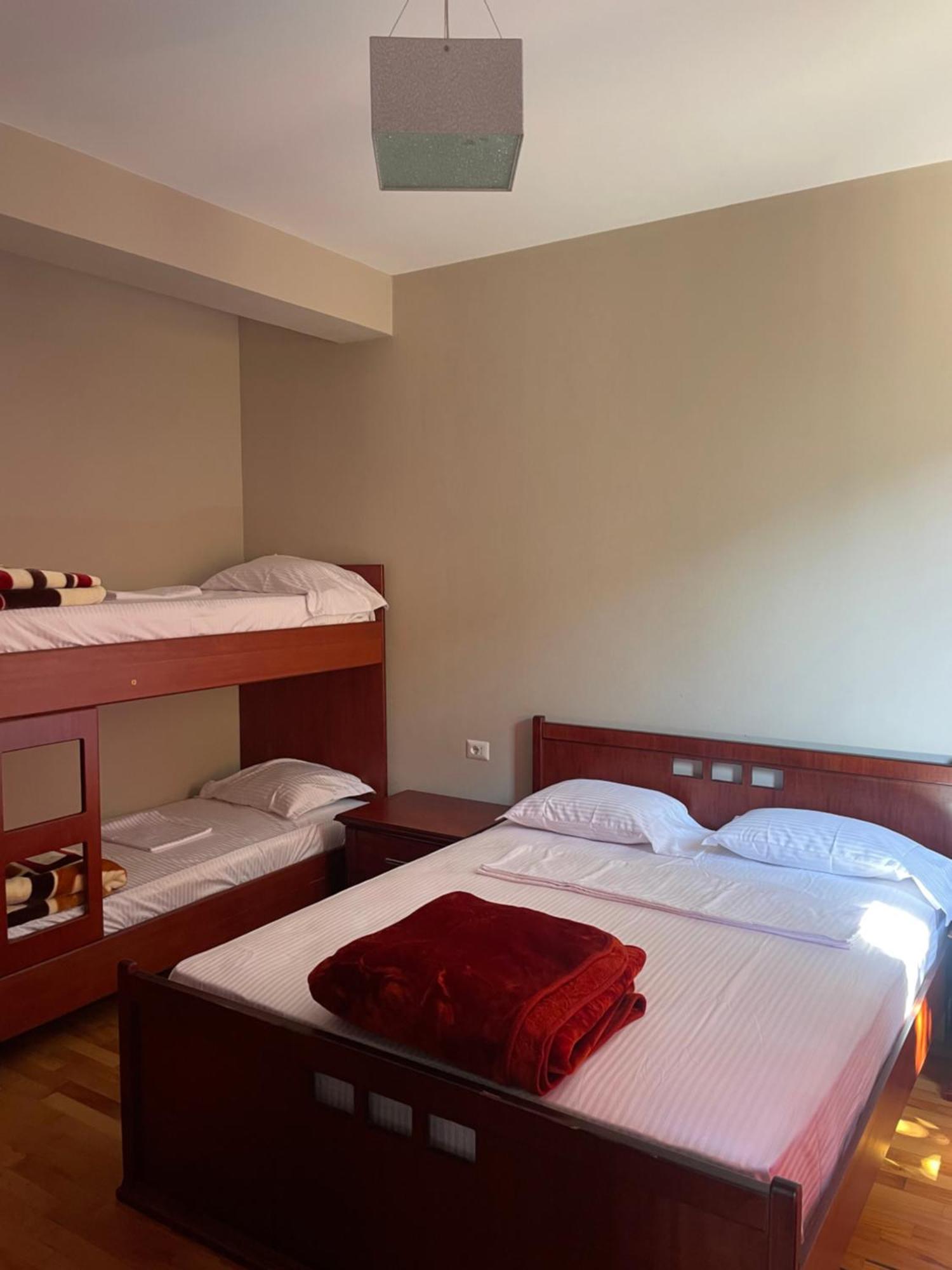 Lura Hotel Fushe-Lure Екстериор снимка